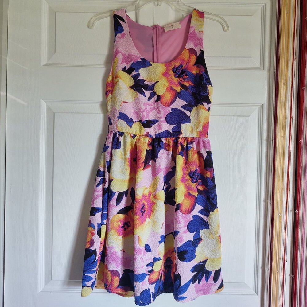 Pretty Floral Dress